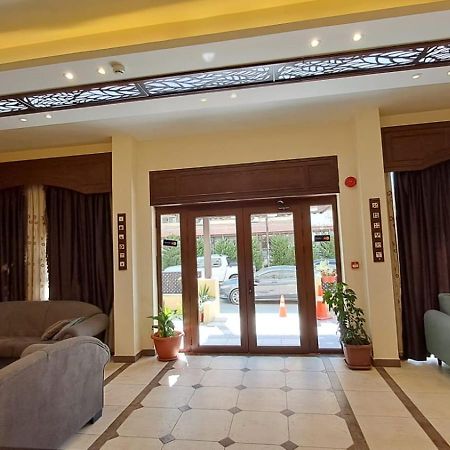 Rumman Hotel Мадаба Екстериор снимка