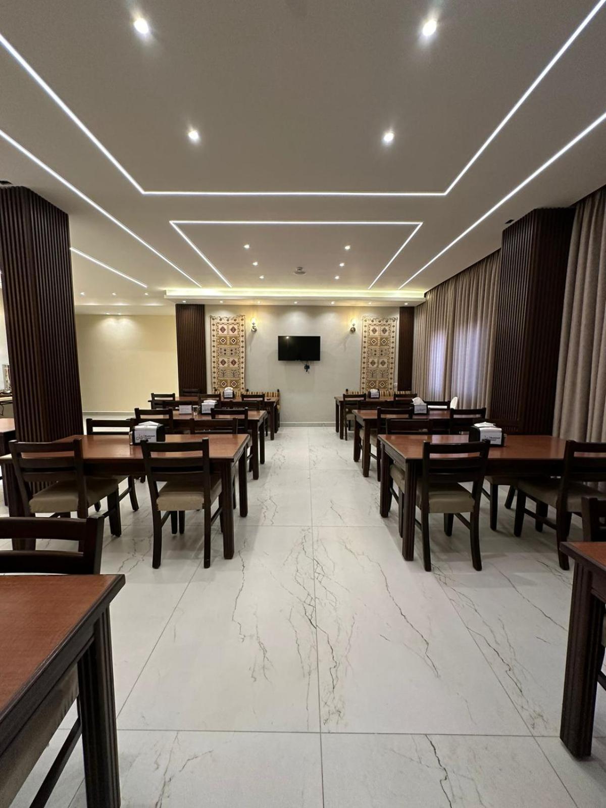 Rumman Hotel Мадаба Екстериор снимка
