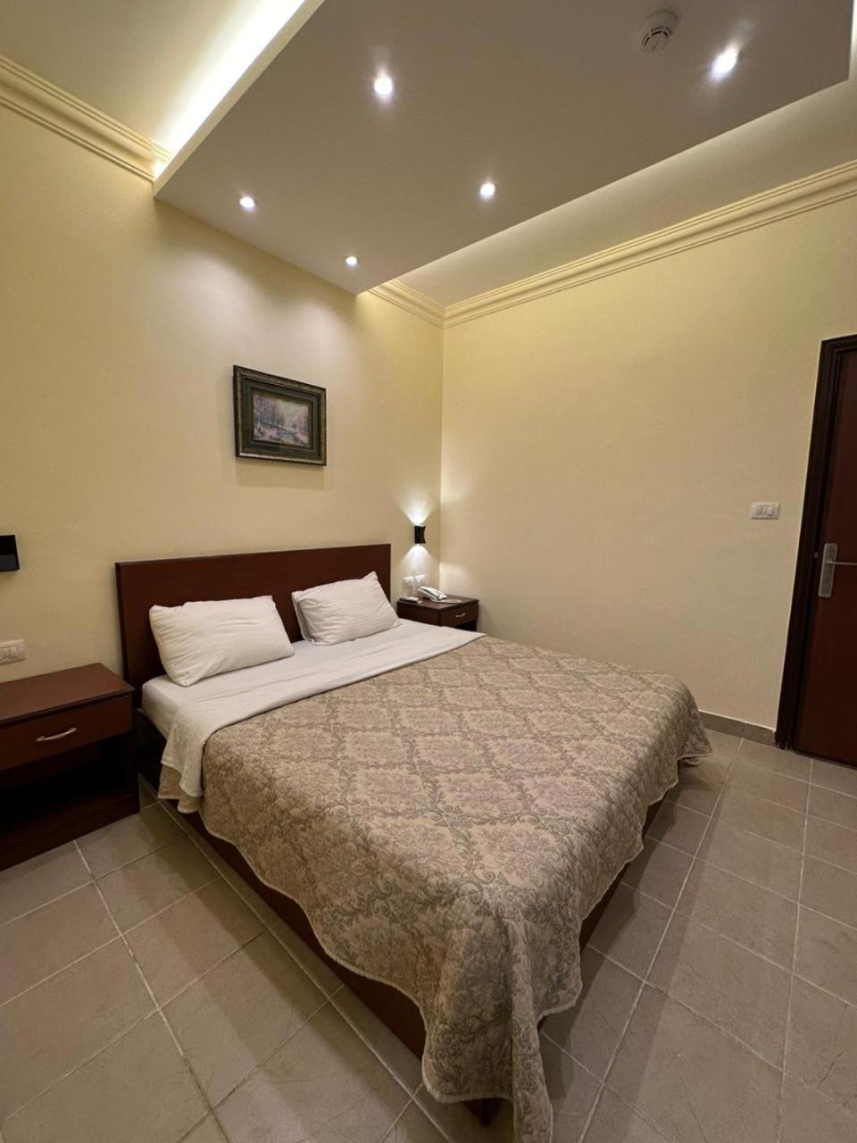 Rumman Hotel Мадаба Екстериор снимка