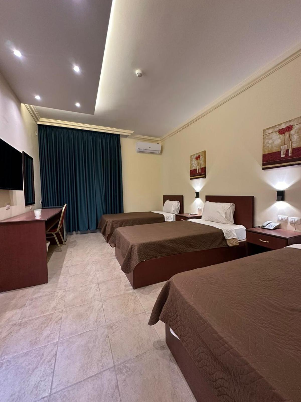 Rumman Hotel Мадаба Екстериор снимка