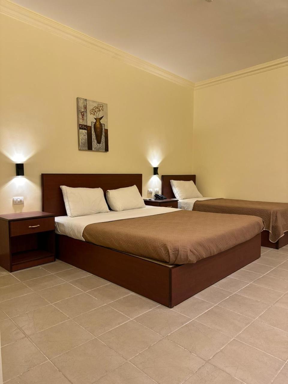 Rumman Hotel Мадаба Екстериор снимка